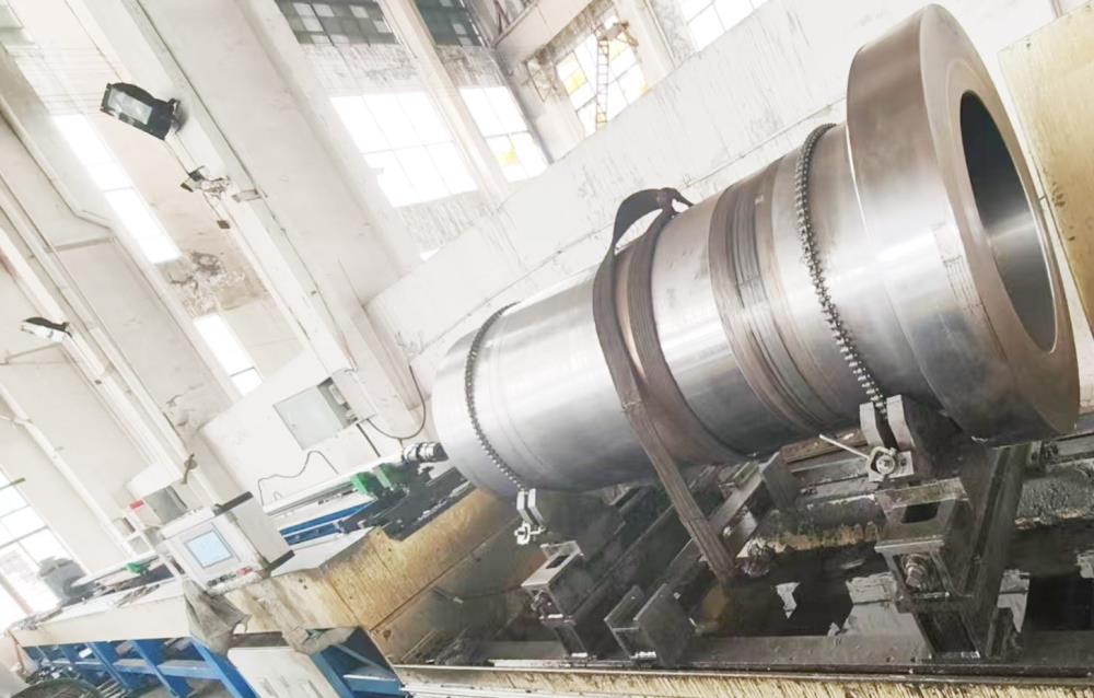 Packaging machine oil cylinder