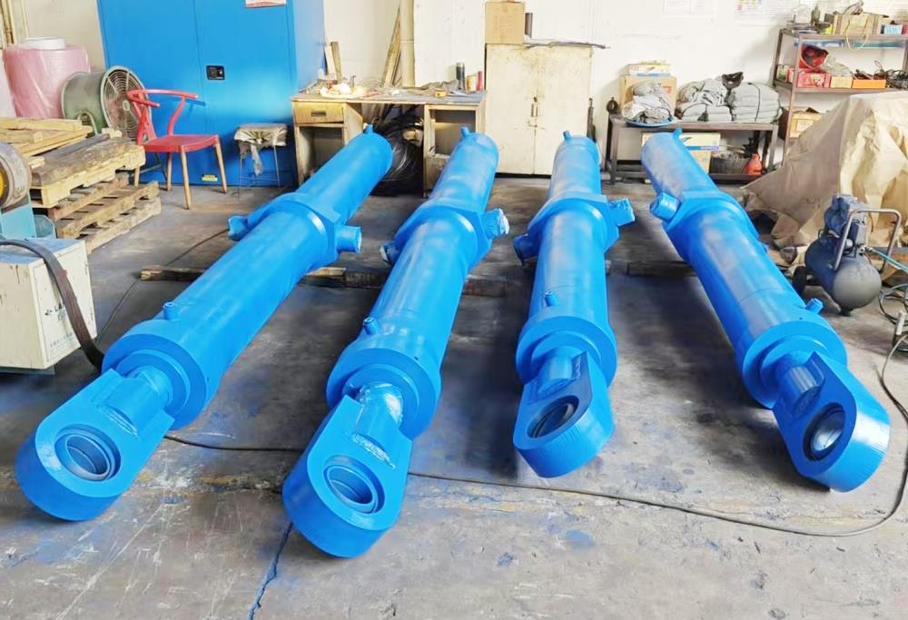 Hoist cylinder assembly