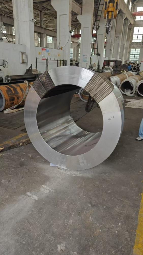 Compressor cylinder block