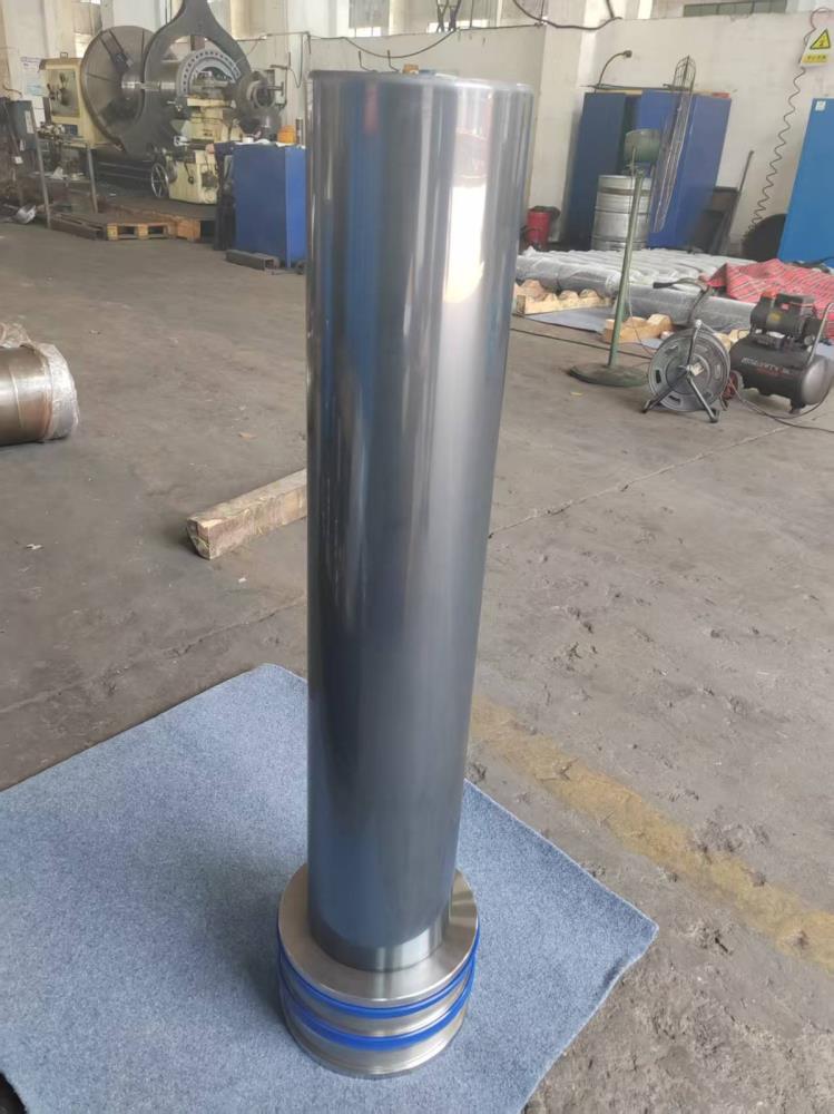 Complete piston rod and piston assembly (with the rod surface sprayed with ceramic)